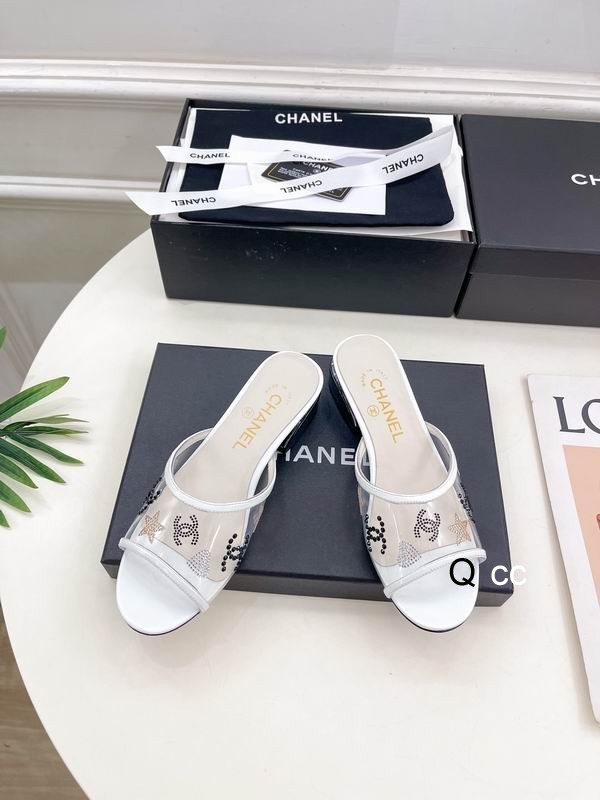 Chanel Women's Slippers 152